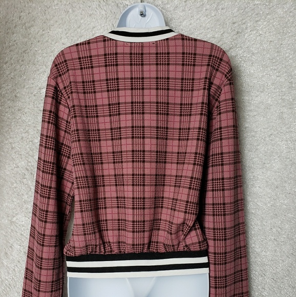 SALE!! Lightweight plaid bomber jacket. - Picture 6 of 8